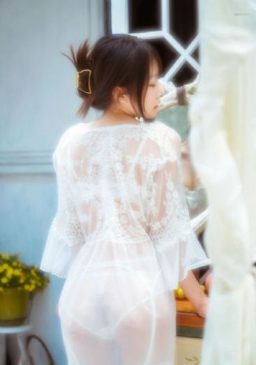 v女郎