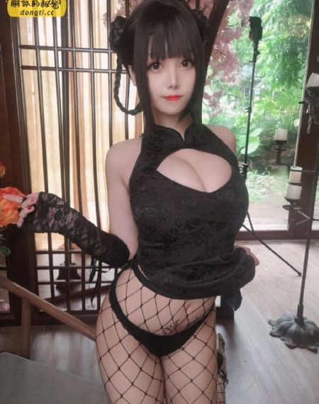 最弱无败的神装机龙免费观看全集