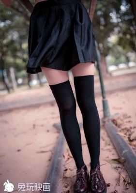厨房大战刚结婚的少妇在线观看