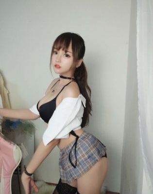 美丽的姑娘在线观看