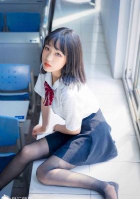 奇怪的邻居