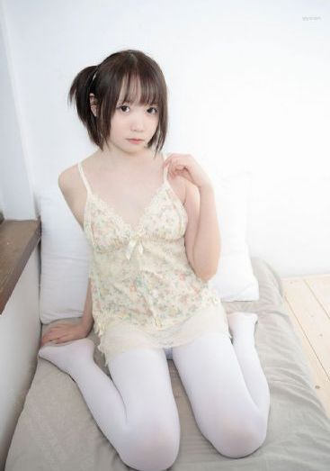 我和闺蜜被四个黑人4p