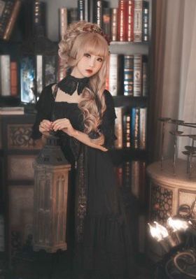 主动打开腿惩罚调教虐乳的视频